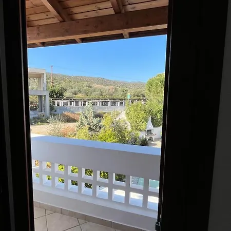 Porto Hydra - Mirani * Ermioni
