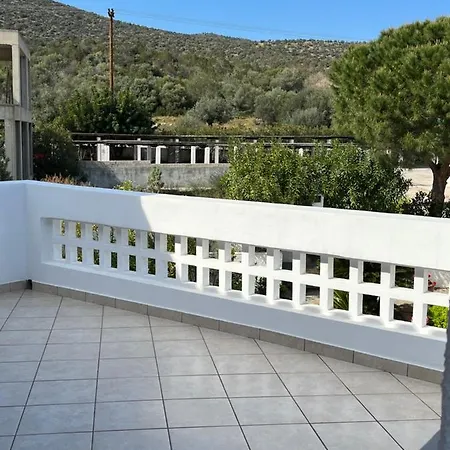 Porto Hydra - Mirani